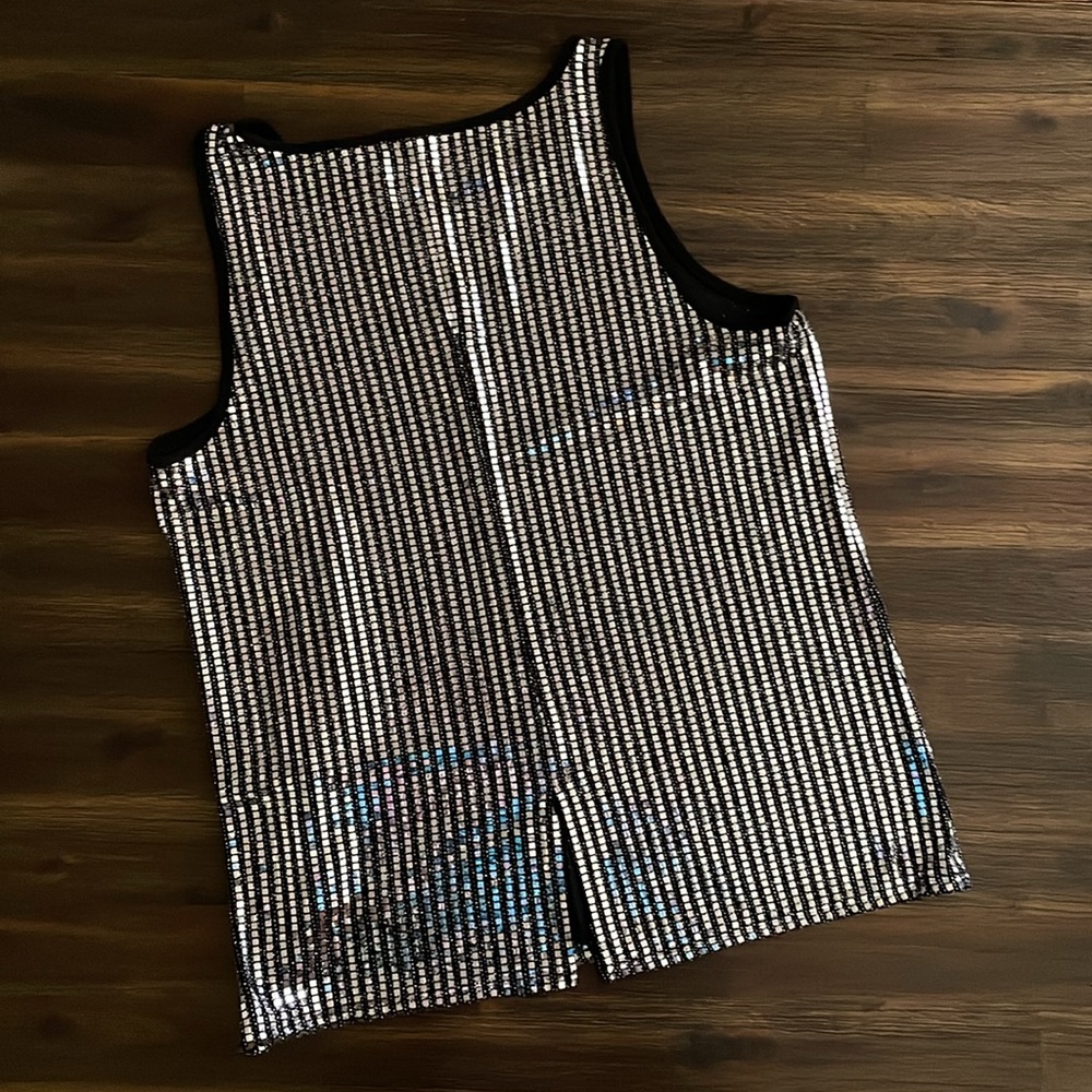 Vince Camuto Scoop Neck Shimmer Sleeveless Tank Top Medium NWT - Picture 5 of 10
